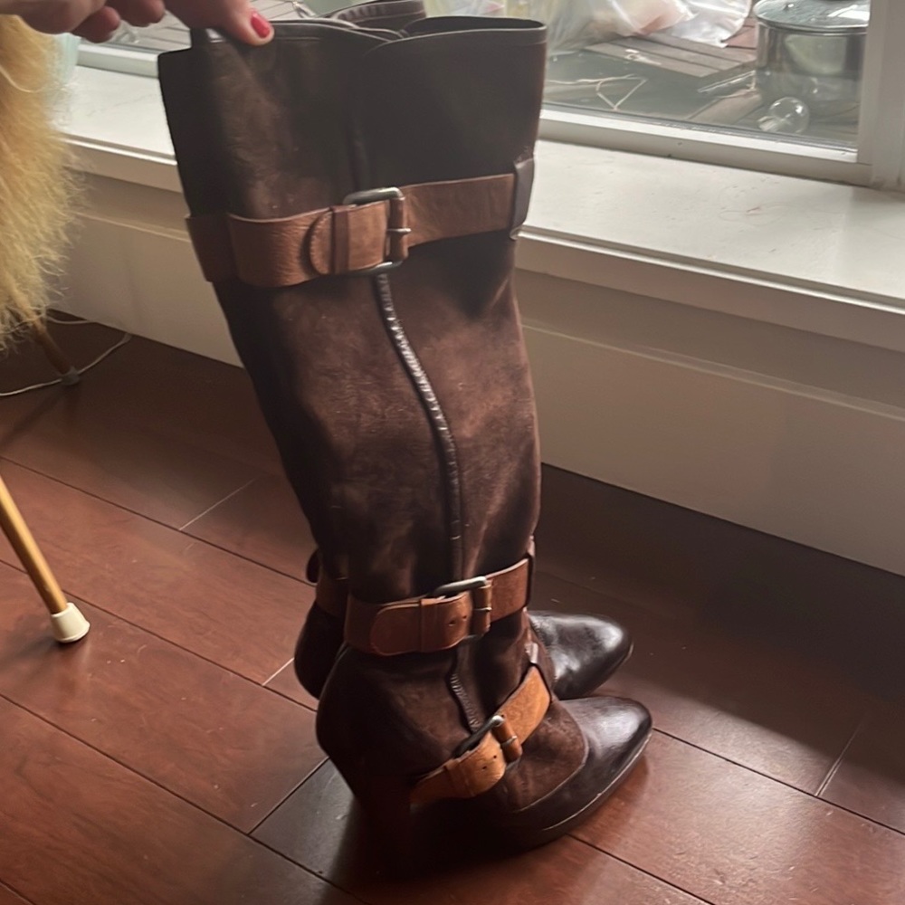 Barbara Bui brown leather boots EUC size 38 US 7